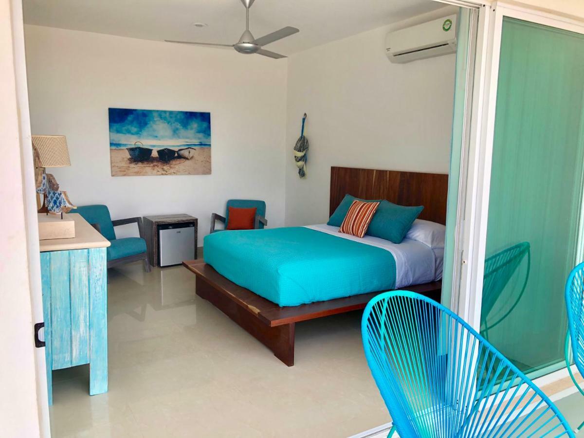 Playa 55 Beach Escape - Adults Only Guesthouse Celestun Exterior photo