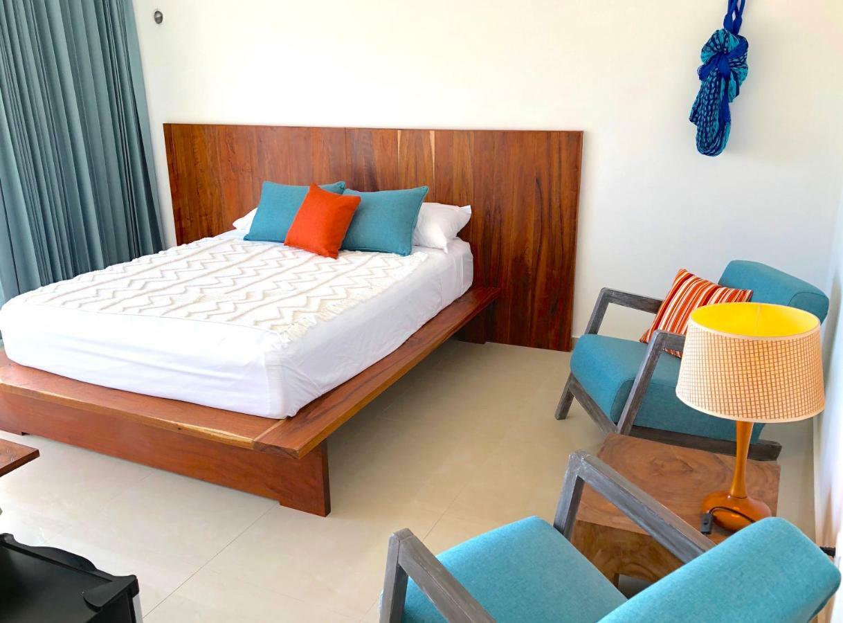 Playa 55 Beach Escape - Adults Only Guesthouse Celestun Exterior photo